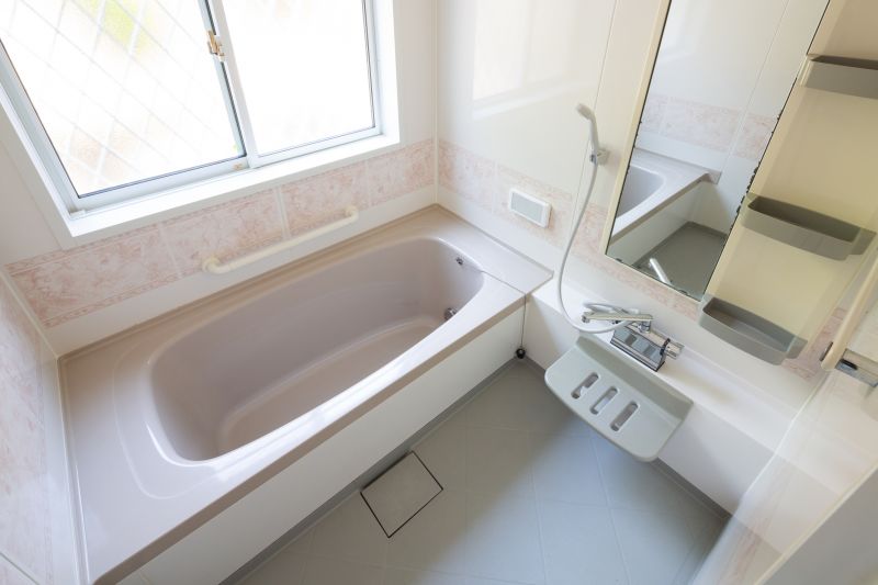 Cost of Bathtub Refinishing in Port Washington, WI